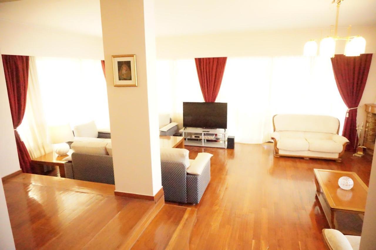 Luxury Athenian Riviera Apartment 135 Sqm At Voula Esterno foto